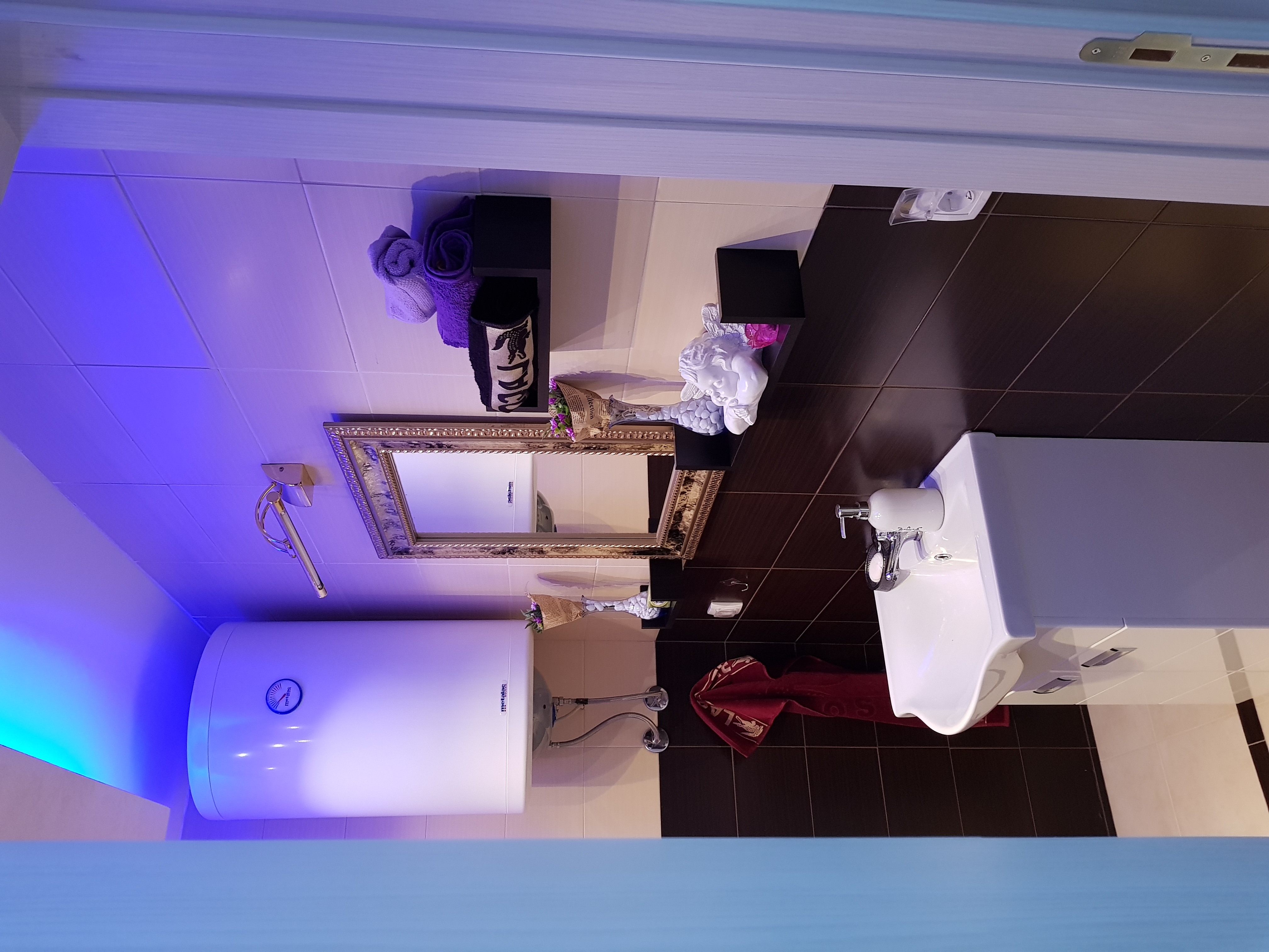 Black & White apartman thumbnail 32